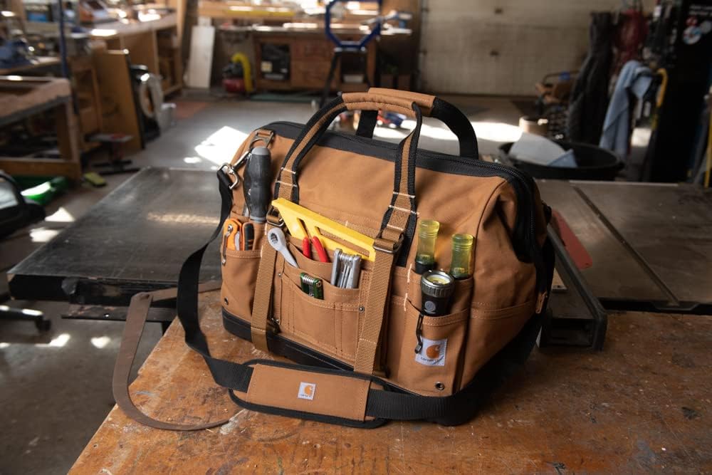 贅沢 タグ付き新品☆カーハート☆18インチツールバッグ(底部樹脂補強